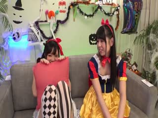 NNPJ-222ハロウィンで賑わう渋谷で美少女2人組をGET！！賞金50万円レズビアンミ第03集}