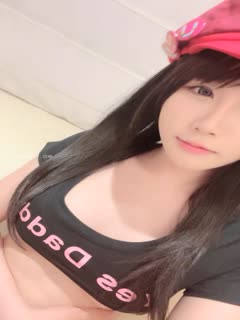 童颜巨乳萝莉【京鱼儿】二次元风COS装抠B特写三场收费合集~~✨✨✨--这身材这颜值，我先射为敬~！-001255第02集}