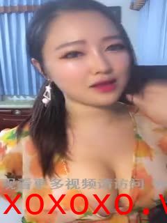 【自娱自乐】高颜值人气御姐主播官方爱爱，露脸一多黑丝高跟诱惑，多道具玩弄大肥逼，水很多人很骚值得一撸}