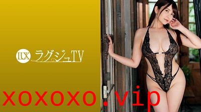 259LUXU-1219 ラグジュTV 1210 まるでエロ漫画の世界から出てきたようなこの巨乳キケンにつき！オイルを塗りたくられた美巨乳は怪しく妖艶な輝きを放ち男のピストンに合わせ乱舞する！ 美鈴愛 26歳 秘書.}