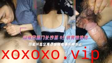 长沙某4S销售被合租屌丝操了视频流出}
