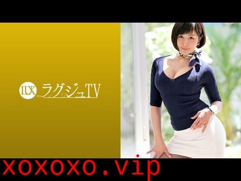 LUXU1133ラグジュTV1118オイルで光る豊満な女体で興奮を誘い、美尻の割れ目に肉棒を挟み扱く尻コキや、涎を絡ませ男根を味わうフェラなど、激しく男を責め立てる淫乱ぷり。その姿に、普段の麗しき英会話講師の面影は無い…。.}