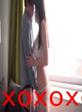 爆乳小美女.}