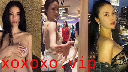 网曝某上海名媛酒店跪舔富二代 嘴巴可真大 这么大的鸡巴都吃的下}