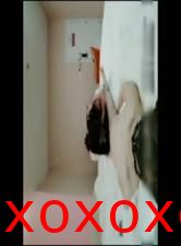 有点像伪娘的高挑外围女小爱酒店援交有钱公子哥浴室干到床上呻吟给力.}